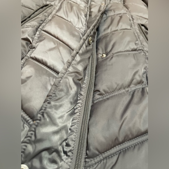 Kenneth Cole Gray Fur Hooded Winter Puffer Coat XS - Picture 2 of 3